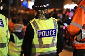 Marchés publics de zones de police pour les dépenses relevant du budget extraordinaire : seuil de délégation du conseil au collège